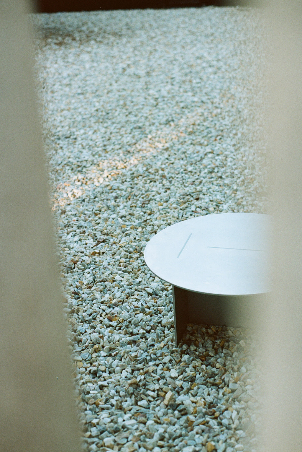 ROUND COFFEE TABLE by DISORDINARY