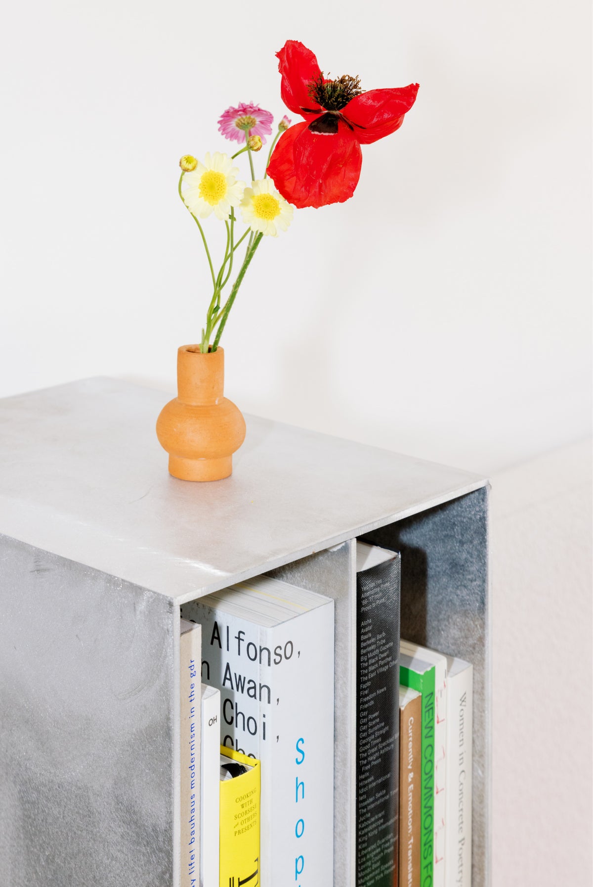 GRID SHELF 2X3 by DISORDINARY