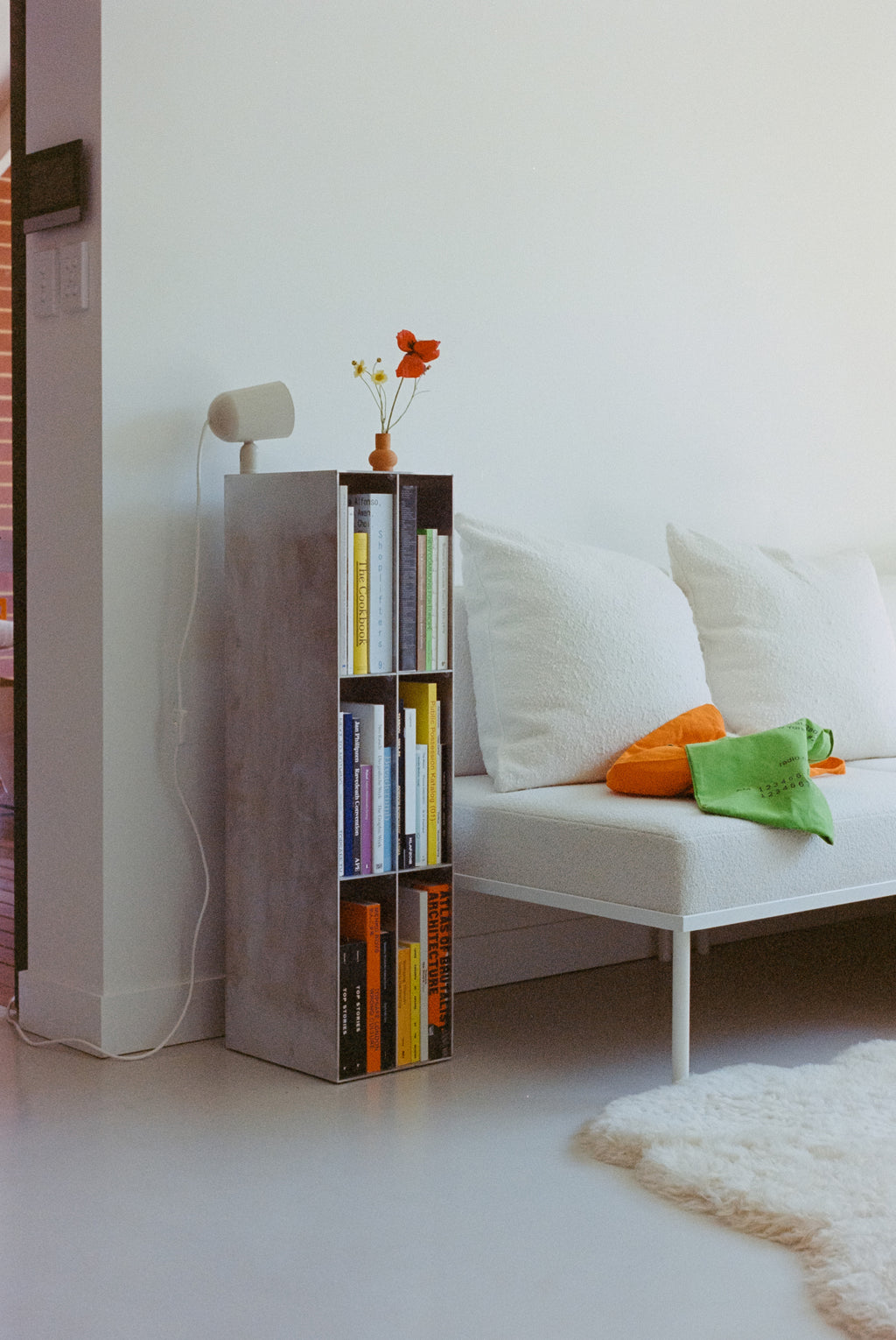 GRID SHELF 2X3 by DISORDINARY